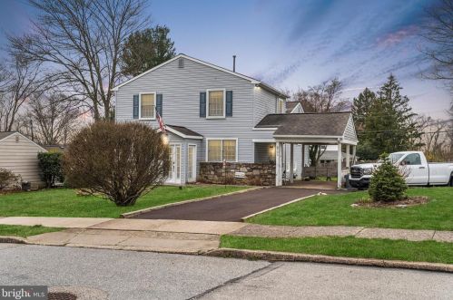 203 Preston Rd, Flourtown, PA 19031-2111