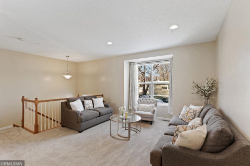 408 Proft Pl, Minneapolis, MN 55421-5051