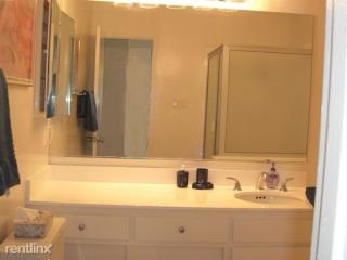 125 Wetherly Dr, Los Angeles CA  90048-2803 exterior
