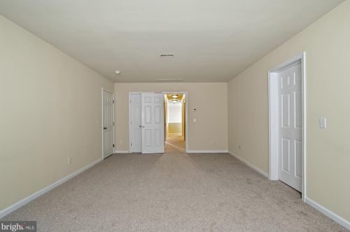 15 Harcrest Ct, Dover DE  19901-6459 exterior