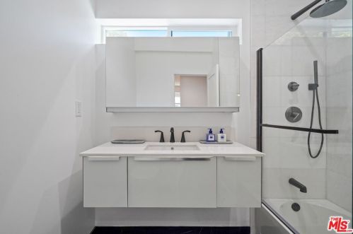 4552 Ethel Ave, North Hollywood CA  91605-4703 exterior