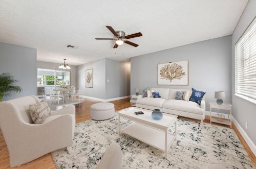2083 13th Ave, Boynton Beach, FL 33426-5334