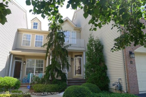 36 Banyan Blvd, Holmdel Village, NJ 07733-2777
