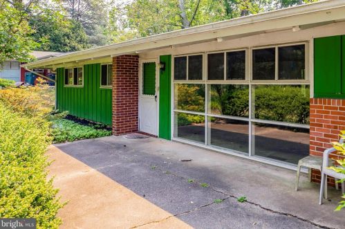 6316 Farmar Ln, Flourtown, PA 19031-1308