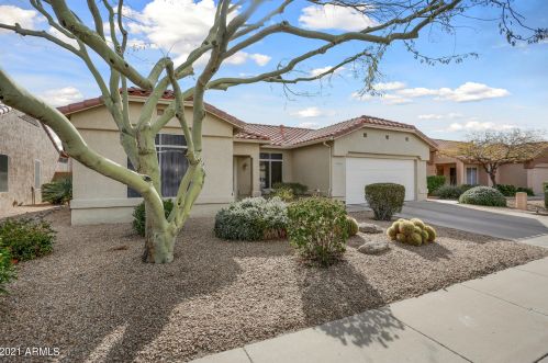 22031 Las Brizas Ln, Sun City AZ 85375-2827 exterior