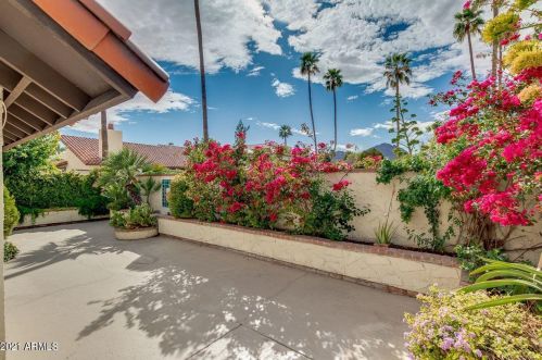 5704 Scottsdale Rd, Scottsdale AZ 85254-5161 exterior