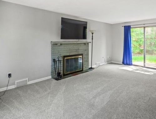 128 Legrande Dr, Pittsburgh, PA 15221-4241