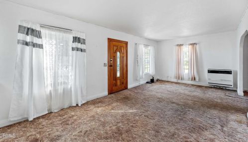 409 10th St, Santa Paula CA  93060-2123 exterior