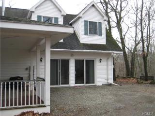 80 Chestnut Ridge Rd, Mount Kisco NY  10549-4810 exterior