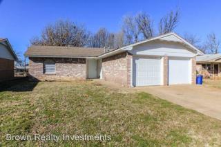 905 Royal Ave, Oklahoma City OK  73130-2716 exterior