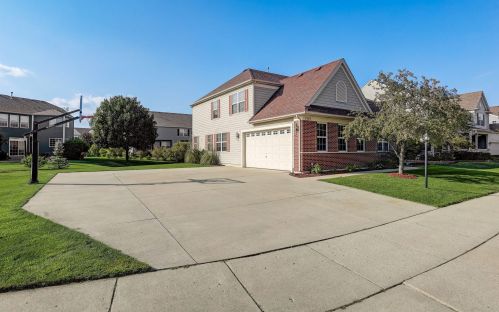 7324 147th Ave, Kenosha, WI 53142-8820