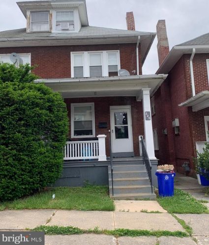 225 Yale St, Harrisburg, PA 17104-1943