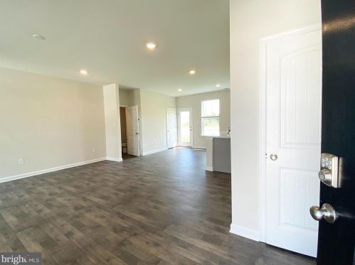 87 Filbert Dr, Camden-Wy, DE 19934-2206