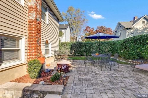 437 Northern Pkwy, Ridgewood NJ  07450-1720 exterior