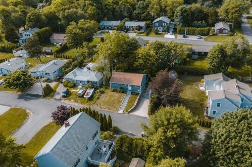 46 King Philip Rd, South Kingstown RI  02882-1102 exterior