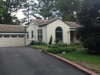 306 Chamberlain Blvd, Knoxville, TN 37920-3107