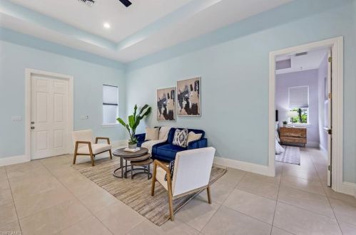4875 20th Ave, Naples FL  34117-9194 exterior