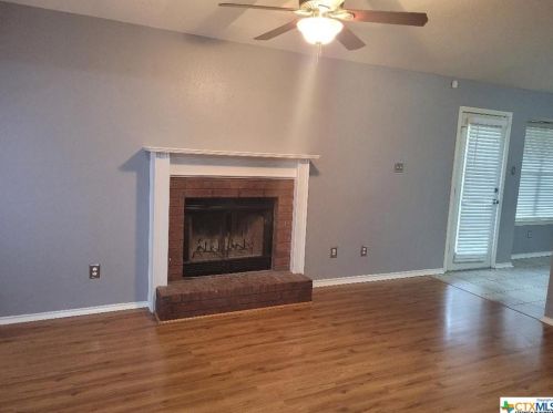 1144 Lindsey Cir, Morgans Point, TX 76513-4440