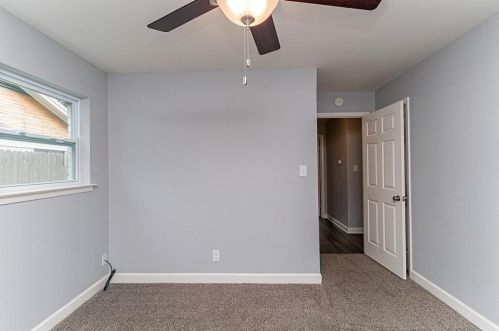 4805 Westlake Dr, Fort Worth TX  76132-1516 exterior