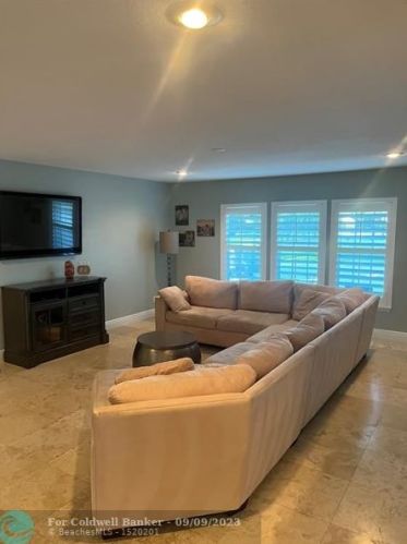 2551 Racquet Club Dr, Palm City FL  34990-2304 exterior