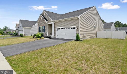 19631 Drummond Dr, Slaughter Beach, DE 19963-4282