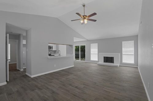 1731 Eastcliff Dr, Dallas TX  75217-1258 exterior