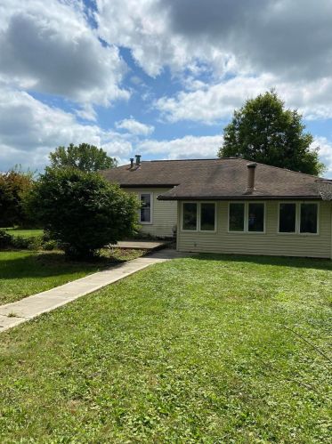 10250 Appleton Rd, Johnstown, OH 43031-9389