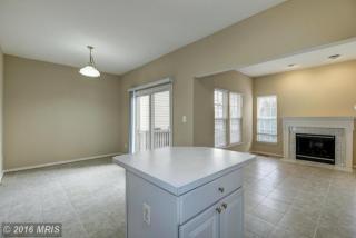 13627 Beckingham Dr, Herndon VA  20171-4719 exterior