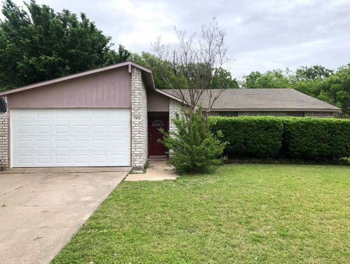 7472 Sandhurst Ln, Fort Worth, TX 76182-4523
