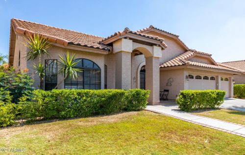 833 Harbor Dr, Gilbert, AZ 85233-6710