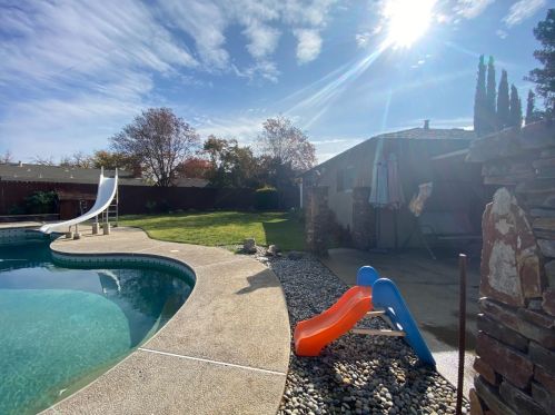 1609 Marty Ct, Modesto CA  95350-0514 exterior