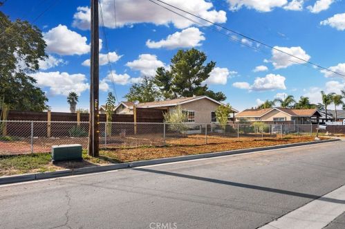1121 Wellwood Ave, Beaumont, CA 92223-1665