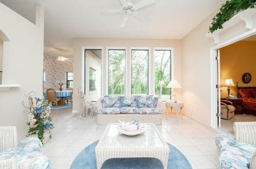 8440 Wildflower Dr, Brooksville FL  34602-5482 exterior