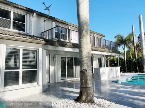 3591 177th Ave, Hollywood FL  33029-1666 exterior