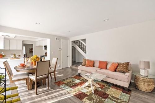 5033 Elderhall Ave, Lakewood CA  90712-2849 exterior