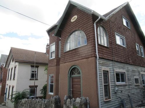 11 Schneider Ave, Highland Falls NY  10928-1908 exterior