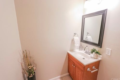 1017 Country Clb Blvd, Big Bear City CA  92314-9749 exterior