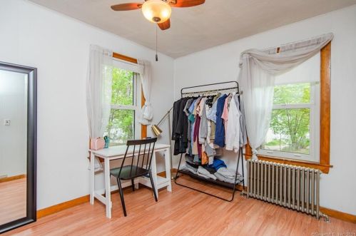 21 Mill St, Putnam CT  06260-1503 exterior