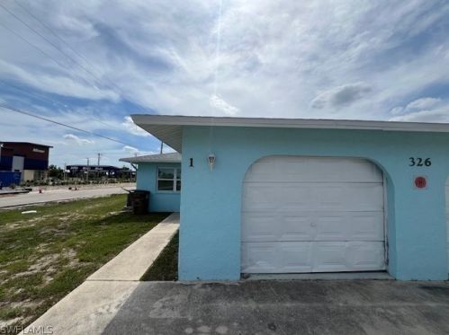 326 16th Pl, Cape Coral, FL 33909-2227