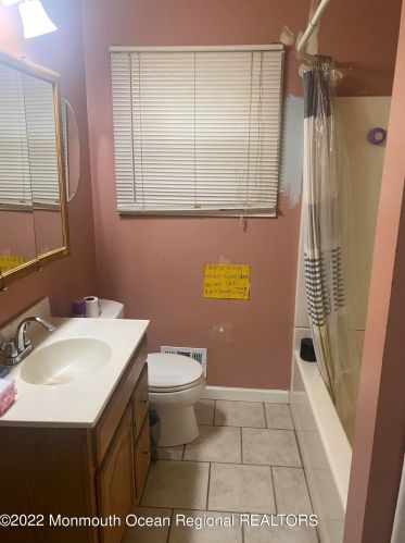 134 Huntley Ave, Berkeley Township NJ  08721-1318 exterior