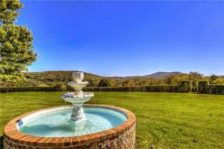 15 Friendship Ln, Watertown, TN 37184-2317