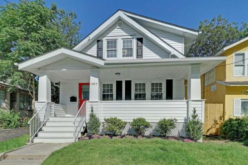 1307 Camp Ave, Tinton Falls, NJ 07712-4801