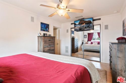 2216 Electra Ave, Simi Valley CA  93065-1720 exterior
