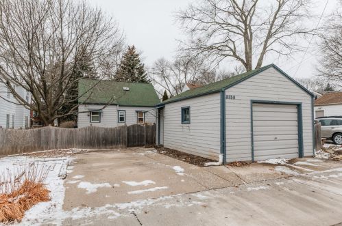 3138 81, Milwaukee WI 53219-3832 exterior