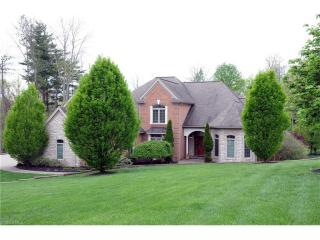 61871 Whispering Pines Dr, Cambridge, OH 43725-8552