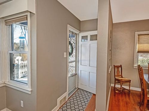 430 Trestle Rd, Pittsburgh, PA 15239-1930