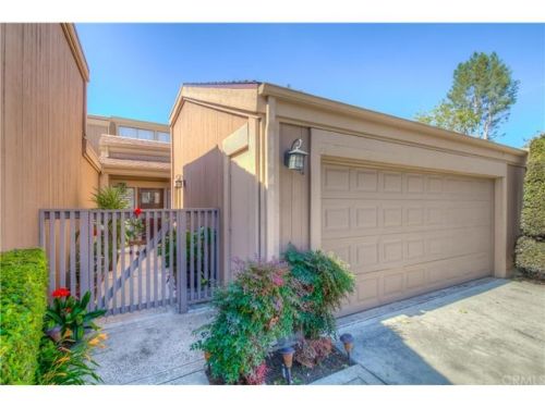 506 Westchester Pl, Fullerton, CA 92835-2707