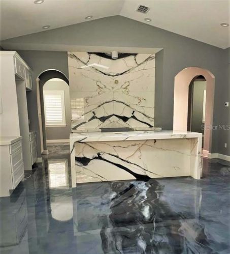 2429 3rd Ave, Saint Petersburg, FL 33712-1602