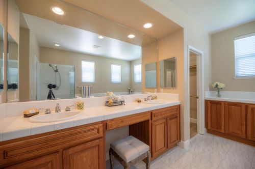 7145 Lahinch Dr, Gilroy CA  95020-3058 exterior