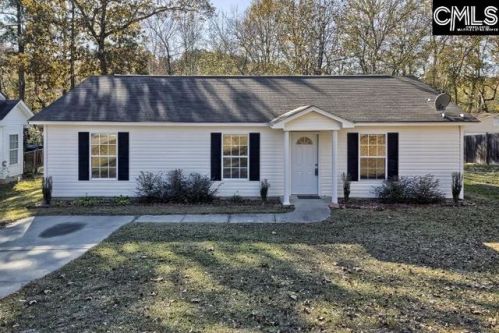 132 Knoll Estates Dr, Lexington, SC 29073-7374